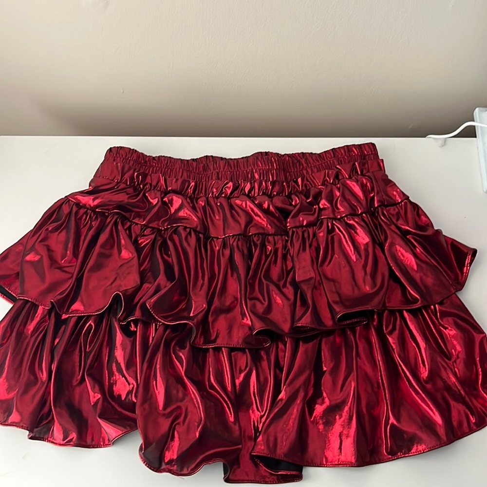 Red shiny skirt size medium never worn from palmetto Moon